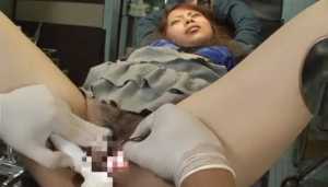 Asian cutie xxx pussy is inspected